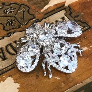 Joan Rivers 20th Anniversary Bee Brooch